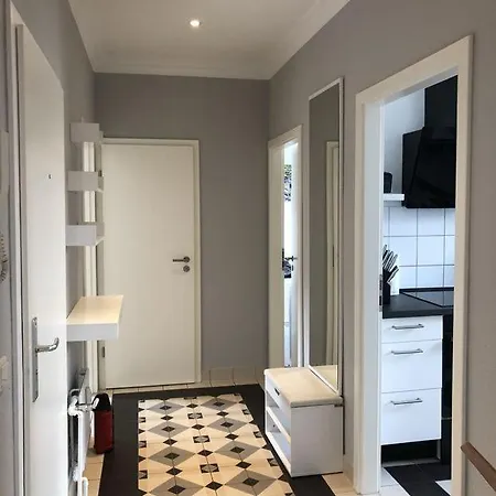 Apartment 3,5-zimmer Mit Balkon Und Zwei Stellplatze Stuttgart