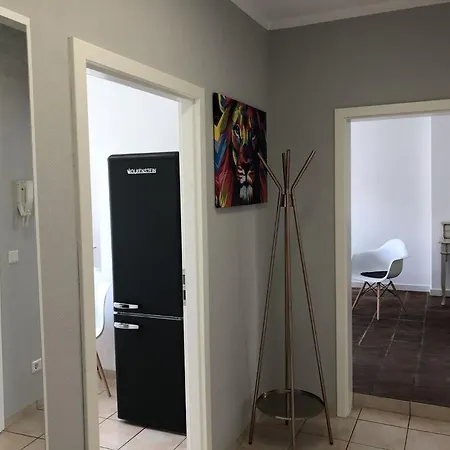 3,5-zimmer Mit Balkon Und Zwei Stellplatze